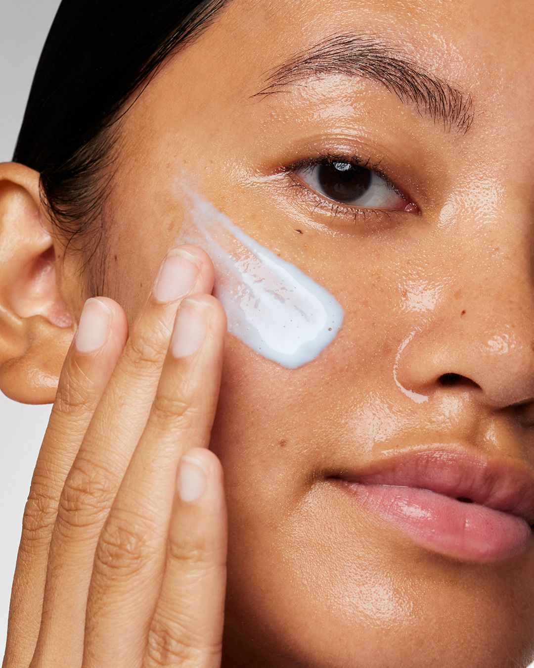 Magnetic[+] Afterglow Cleanser Hydratisierender Gesichtsreiniger